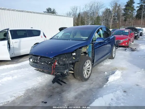 5YJXCAE22KF184383 2019 TESLA MODEL X - Image 2