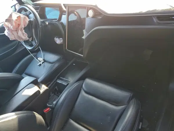 5YJXCAE22LF263571 2020 TESLA MODEL X - Image 8