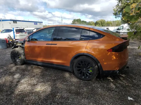 5YJXCAE22MF309952 2021 TESLA MODEL X - Image 2