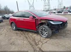 5YJXCAE22MF319557 2021 TESLA MODEL X