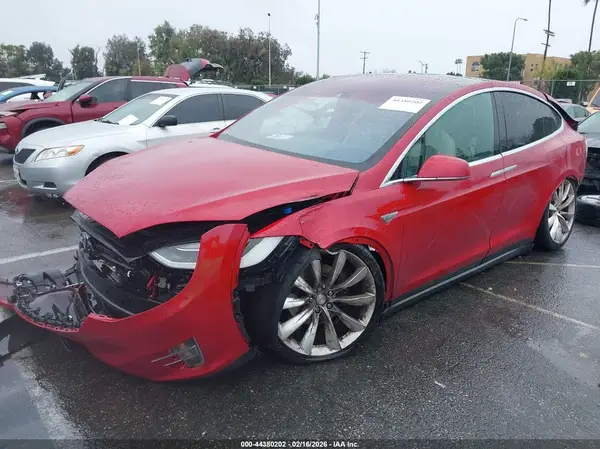 5YJXCAE23GF001810 2016 TESLA MODEL X - Image 2