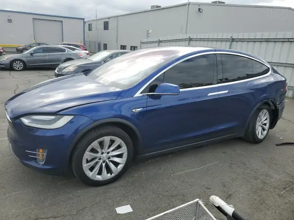 5YJXCAE23GF002780 2016 TESLA MODEL X - Image 1