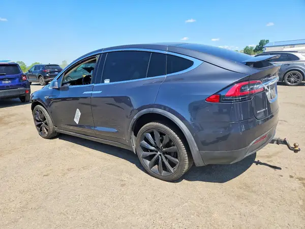 5YJXCAE23GF005713 2016 TESLA MODEL X - Image 2
