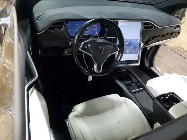 5YJXCAE23GF007087 2016 TESLA MODEL X - Image 8