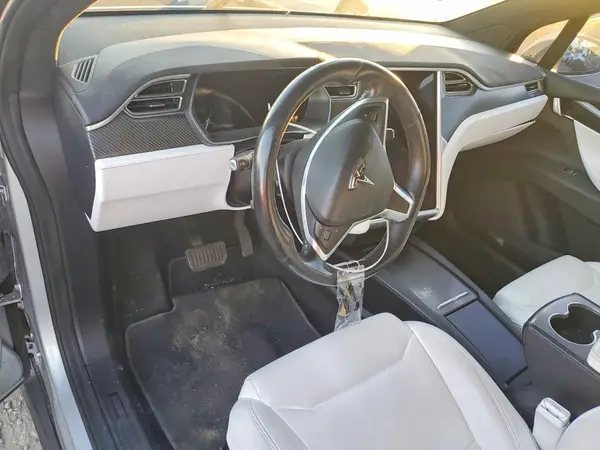 5YJXCAE23HF040222 2017 TESLA MODEL X - Image 8