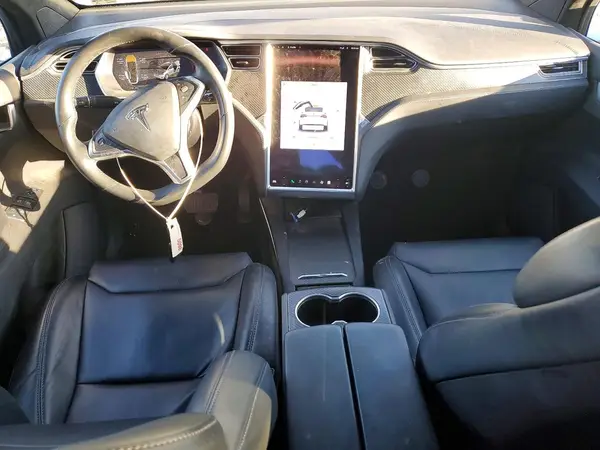 5YJXCAE23HF067825 2017 TESLA MODEL X - Image 8