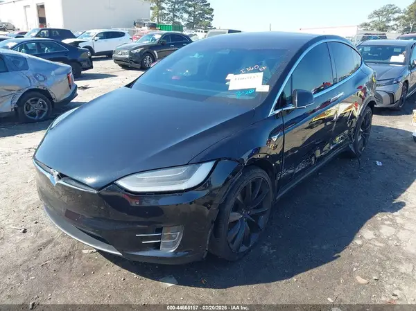 5YJXCAE23JF089345 2018 TESLA MODEL X - Image 2