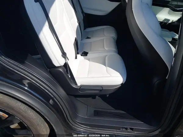 5YJXCAE23JF089345 2018 TESLA MODEL X - Image 8
