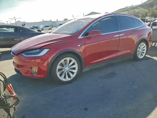 5YJXCAE23JF089751 2018 TESLA MODEL X - Image 1