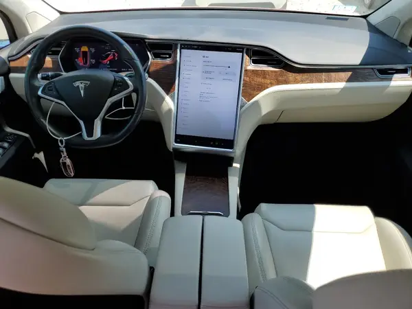 5YJXCAE23JF089801 2018 TESLA MODEL X - Image 8