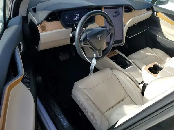 5YJXCAE23JF118214 2018 TESLA MODEL X - Image 8