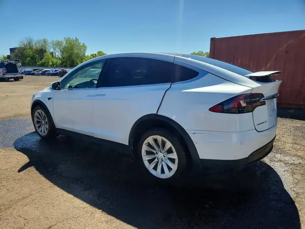 5YJXCAE23JF128435 2018 TESLA MODEL X - Image 2