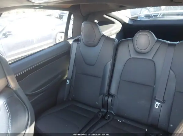 5YJXCAE23JF135644 2018 TESLA MODEL X - Image 8
