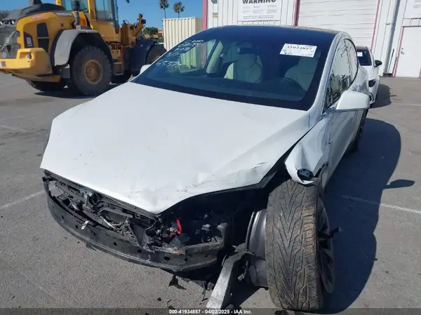 5YJXCAE23JF136499 2018 TESLA MODEL X - Image 2