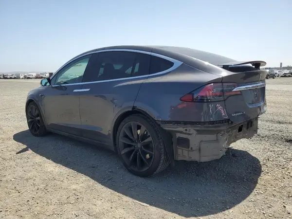 5YJXCAE23KF147214 2019 TESLA MODEL X - Image 2