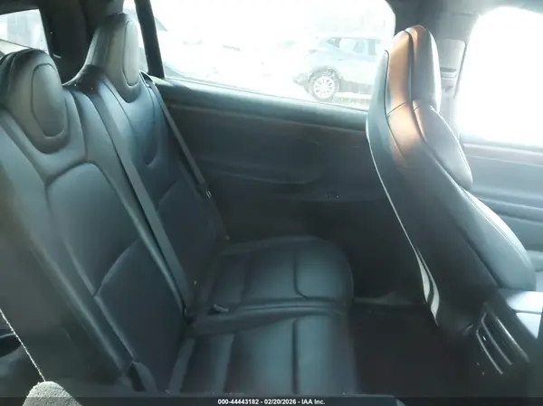 5YJXCAE23KF181900 2019 TESLA MODEL X - Image 8