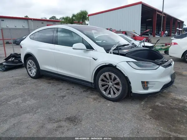 5YJXCAE23LF232653 2020 TESLA MODEL X - Image 1