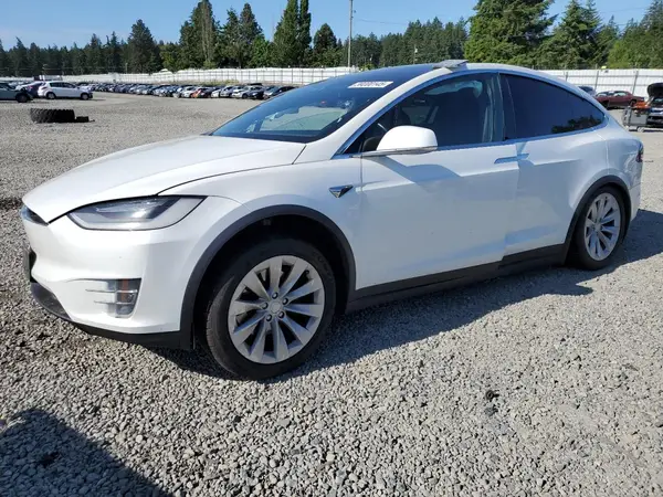 5YJXCAE23LF237481 2020 TESLA MODEL X - Image 1