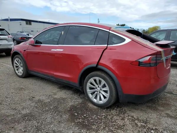 5YJXCAE23LF244401 2020 TESLA MODEL X - Image 2