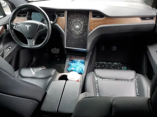 5YJXCAE23LF244401 2020 TESLA MODEL X - Image 8