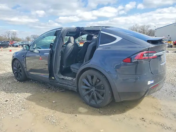 5YJXCAE23LF261439 2020 TESLA MODEL X - Image 2