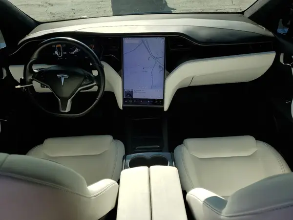 5YJXCAE23LF263594 2020 TESLA MODEL X - Image 8