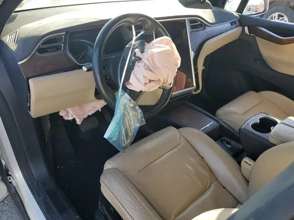 5YJXCAE24GF003453 2016 TESLA MODEL X - Image 8