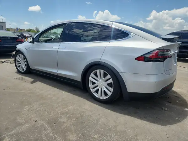 5YJXCAE24GF004313 2016 TESLA MODEL X - Image 2