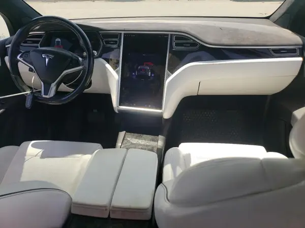5YJXCAE24GF006224 2016 TESLA MODEL X - Image 8