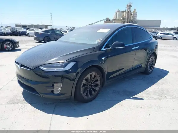5YJXCAE24HF052234 2017 TESLA MODEL X - Image 2