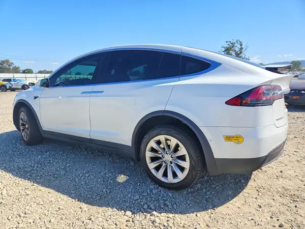 5YJXCAE24JF089161 2018 TESLA MODEL X - Image 2