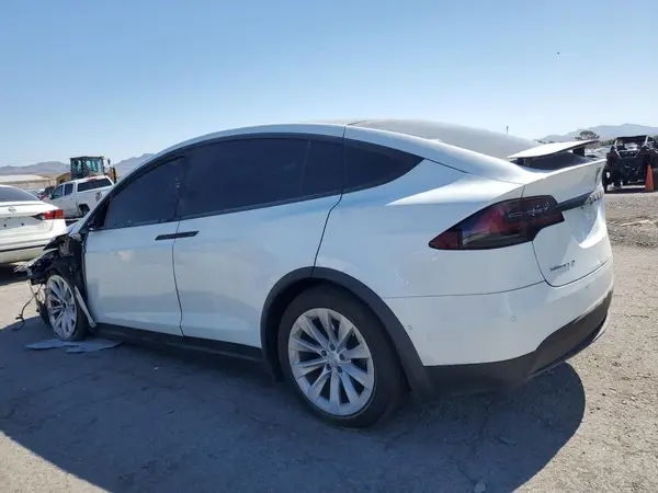 5YJXCAE24JF114950 2018 TESLA MODEL X - Image 2