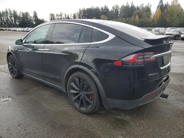 5YJXCAE24JF126015 2018 TESLA MODEL X - Image 2