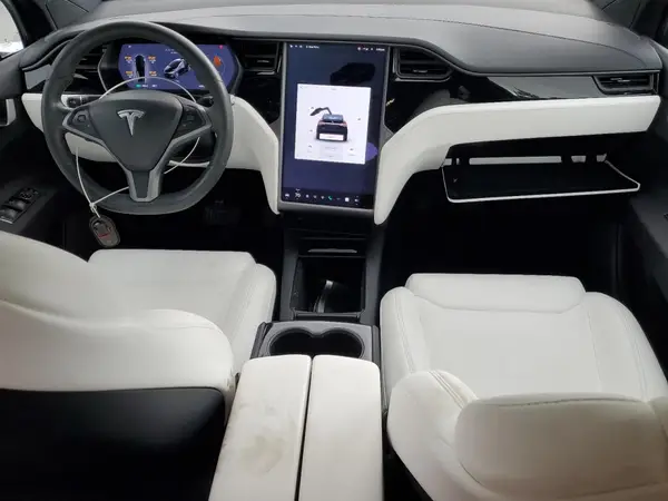 5YJXCAE24JF126015 2018 TESLA MODEL X - Image 8