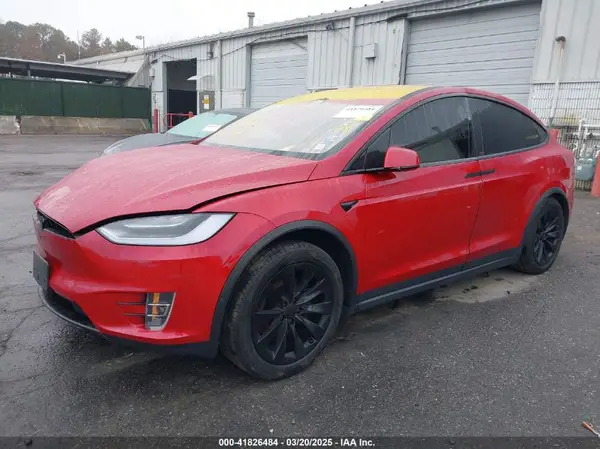 5YJXCAE24KF153488 2019 TESLA MODEL X - Image 2