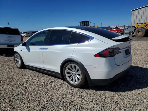 5YJXCAE24LF248828 2020 TESLA MODEL X - Image 2