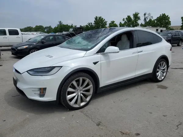 5YJXCAE24MF322704 2021 TESLA MODEL X - Image 1
