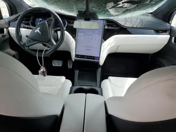 5YJXCAE24MF322704 2021 TESLA MODEL X - Image 8