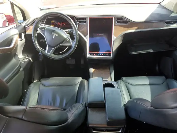 5YJXCAE25GF004207 2016 TESLA MODEL X - Image 8