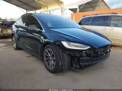 5YJXCAE25GF004272 2016 TESLA MODEL X