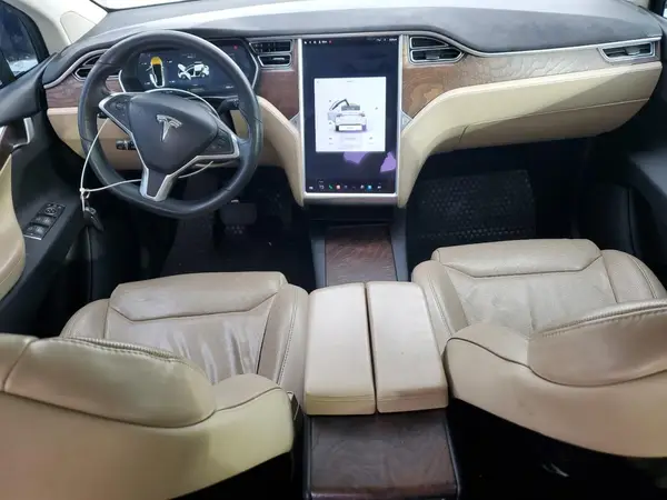 5YJXCAE25GF005177 2016 TESLA MODEL X - Image 8