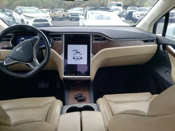 5YJXCAE25GF007270 2016 TESLA MODEL X - Image 8