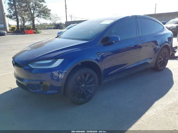 5YJXCAE25GF016339 2016 TESLA MODEL X - Image 2