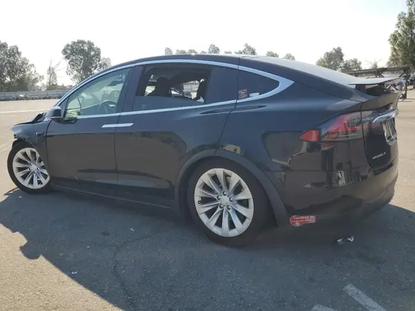 5YJXCAE25GF034243 2016 TESLA MODEL X - Image 2