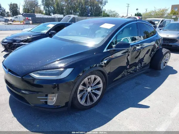 5YJXCAE25HF055739 2017 TESLA MODEL X - Image 2