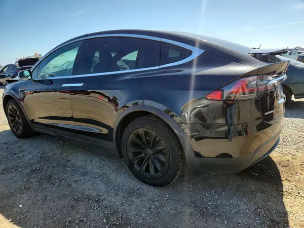5YJXCAE25HF065882 2017 TESLA MODEL X - Image 2