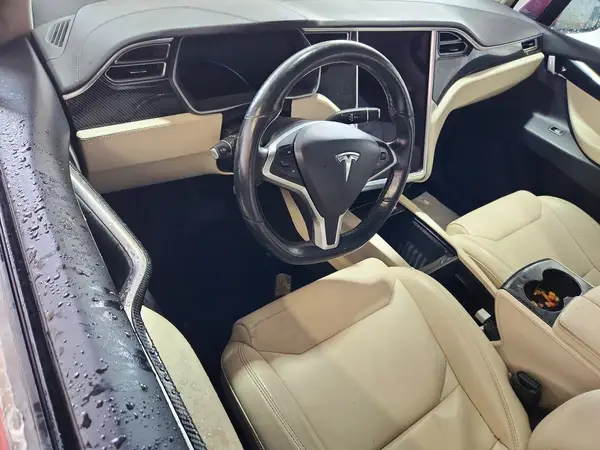 5YJXCAE25HF067292 2017 TESLA MODEL X - Image 8