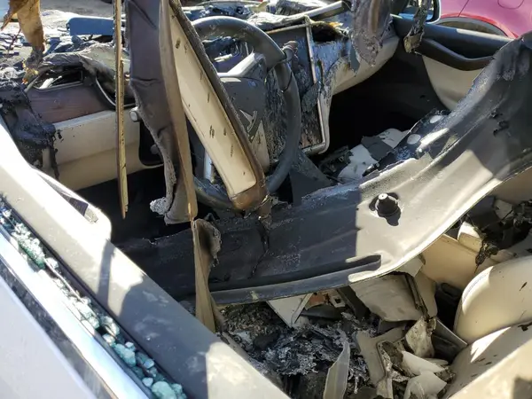 5YJXCAE25JF091288 2018 TESLA MODEL X - Image 8