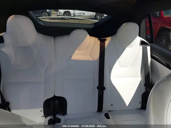 5YJXCAE25JF091940 2018 TESLA MODEL X - Image 8
