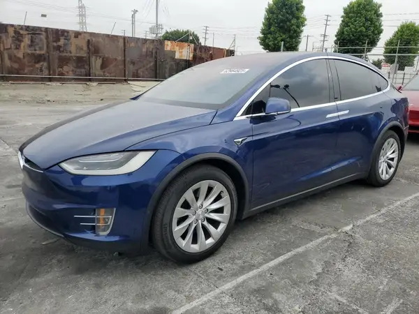 5YJXCAE25JF141137 2018 TESLA MODEL X - Image 1